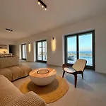 Faragas Hill Harmony Villa
