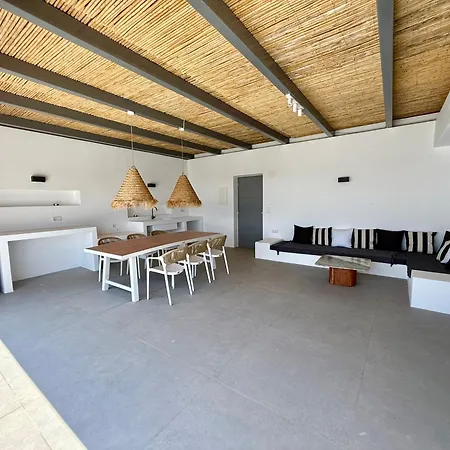 Faragas Hill Harmony Villa Angairia