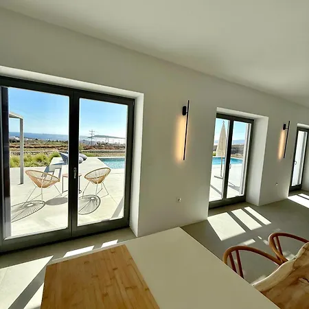 Faragas Hill Harmony Villa Angairia