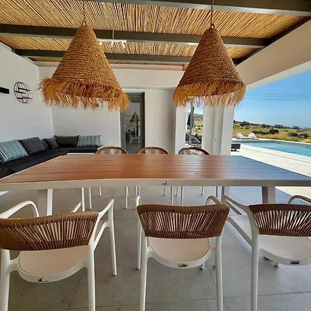 Faragas Hill Harmony Villa *