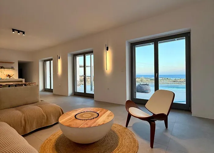 Faragas Hill Harmony Vila